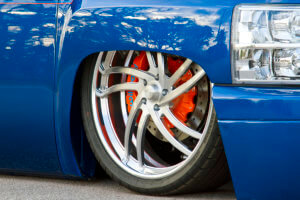 Staggered 26-inch billet specialty BLVD 85 wheels paired with the 16-inch Wilwood brakes