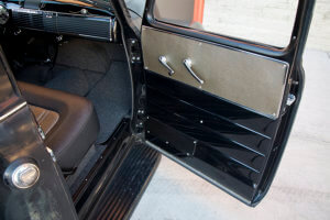 Interior door panel of the custom 1949 GMC 100