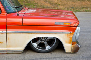 Custom lowered 1971 Ford F-100