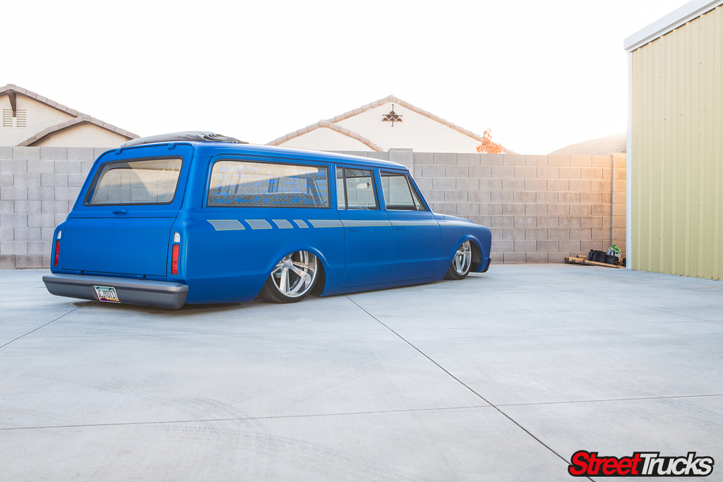 Blues Traveler 68 Chevy Suburban From Tre5 Customs Street Trucks
