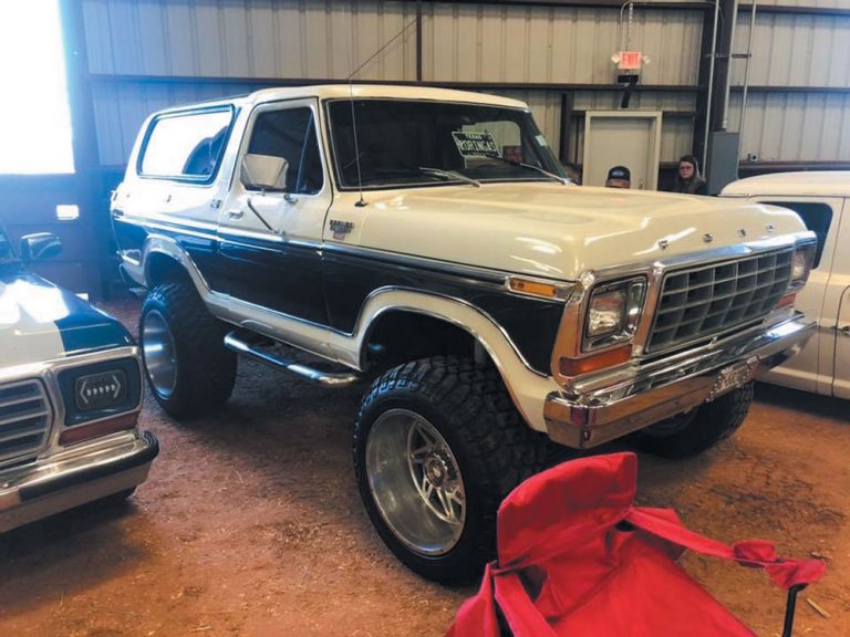 Texoma F100 Roundup Street Trucks
