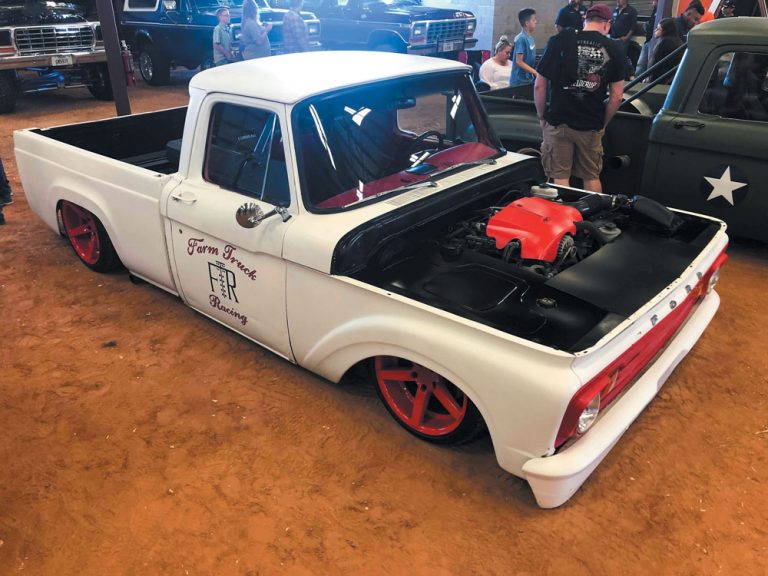 Texoma F100 Roundup Street Trucks