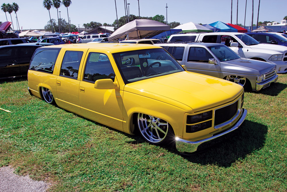 Chevrolet Suburban GMT400