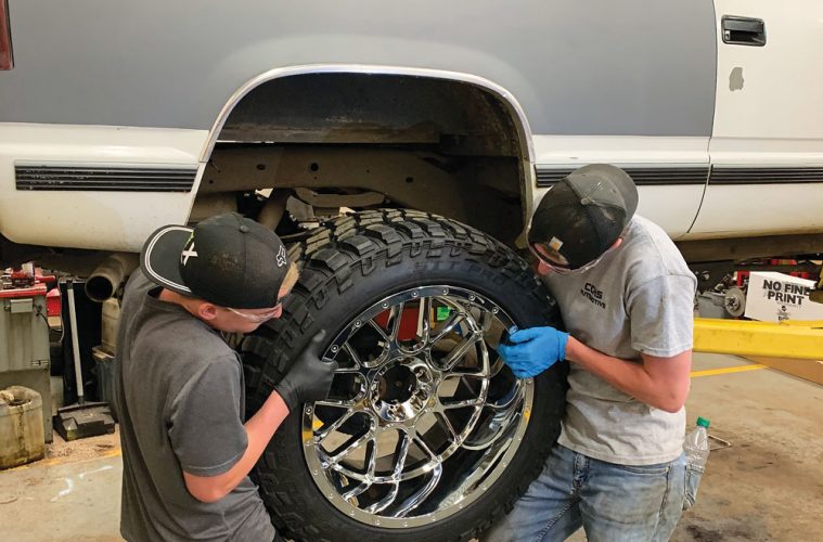 02 chevy tahoe lift kit