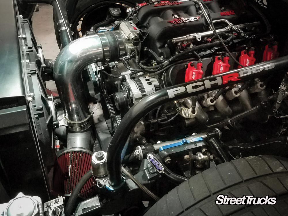 LS motor Spectre Performance air intake 