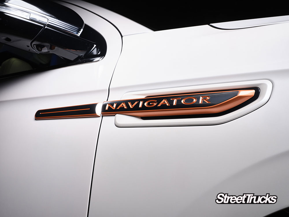 Custom Lincoln Navigator Emblem