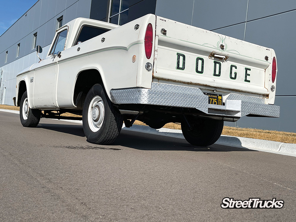 1969 Dodge D100