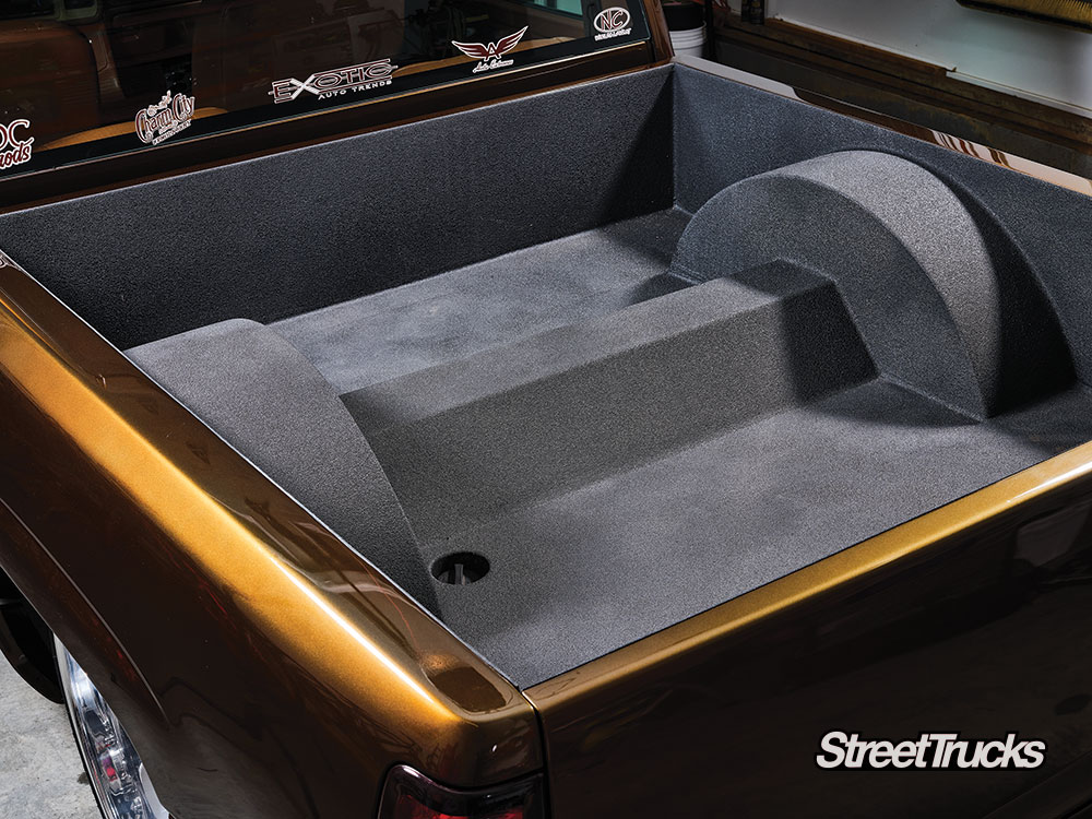 Custom bed liner