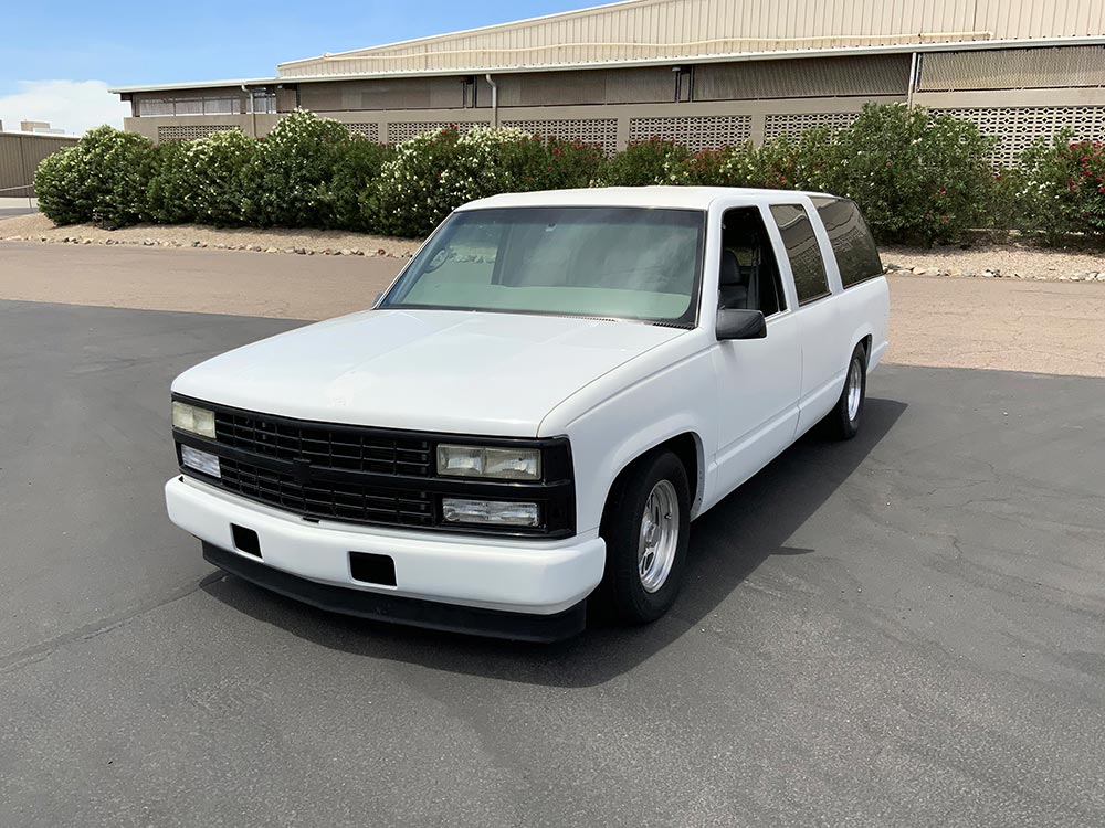 White Suburban with LMC replacement grille