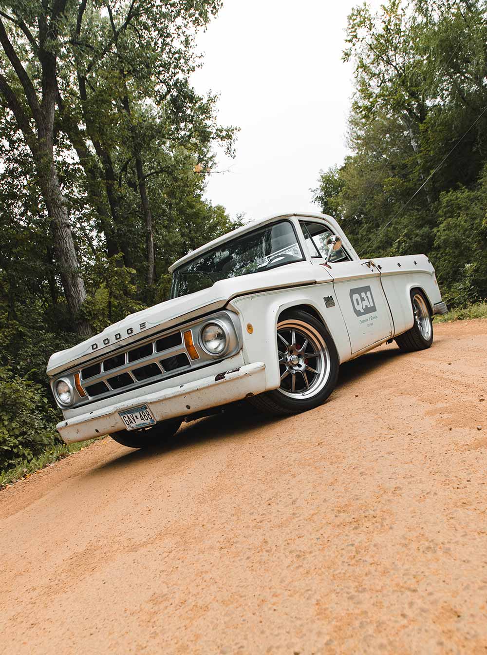 White 1969 Dodge D-100