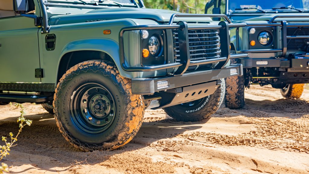 green Land Rover Defender 90 tires