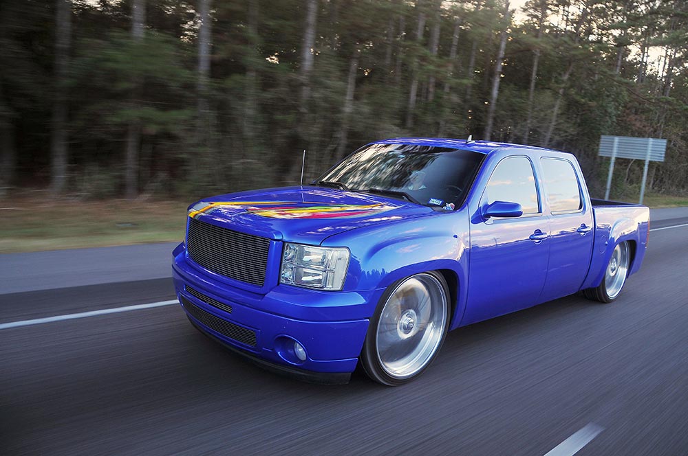 2011 GMC Sierra with Ektensive Metalworks suspension