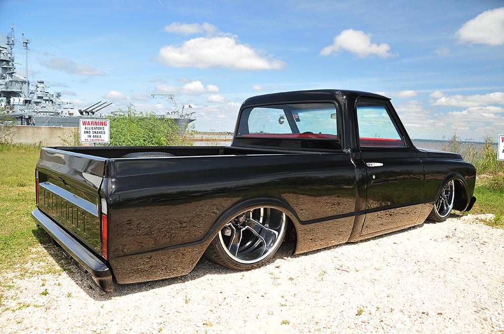 1972 Chevy C10 on vintag air 