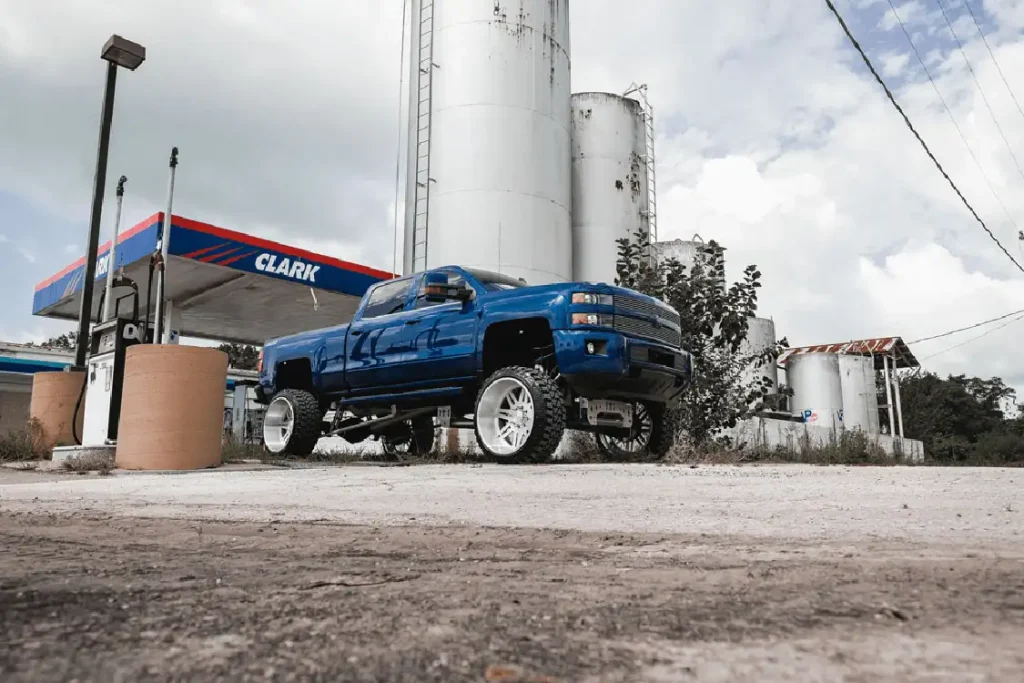 DIESEL TRUCK