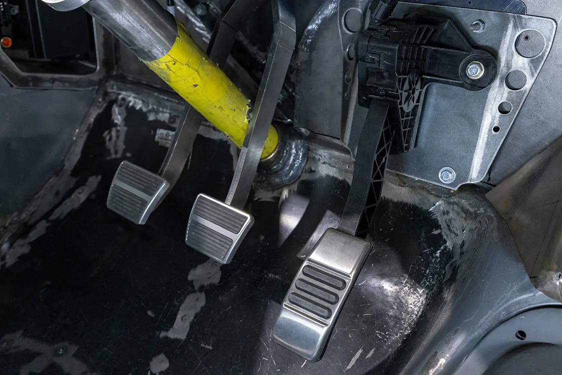 1968 Ford F-100 Clutch and brake pedal