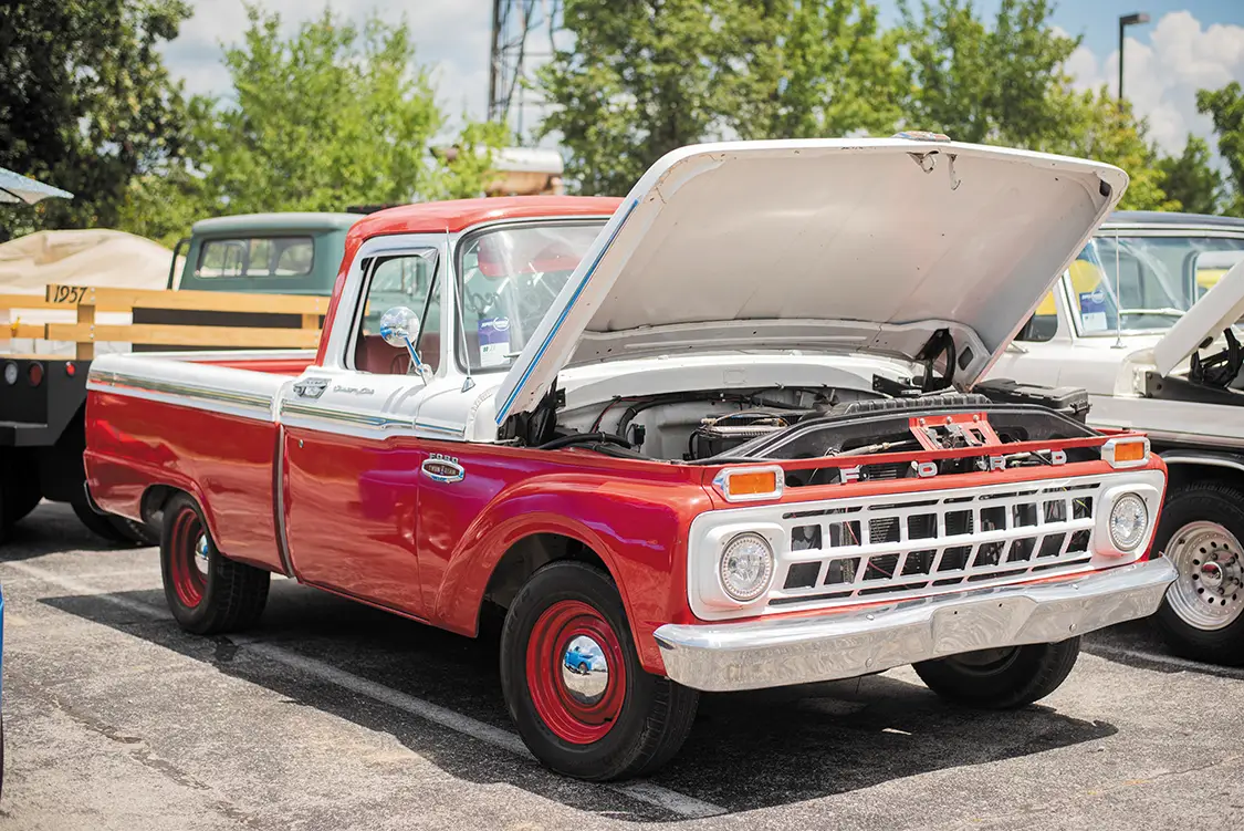 Ozark Mountain Run F-100 Show