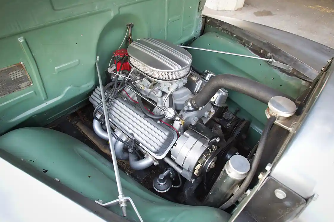 1952 GMC Suburban