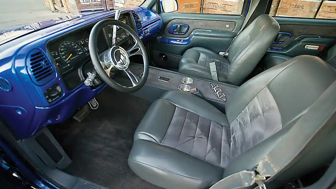 1997 Chevy Tahoe Gets the Ultimate Bagged Family Hauler Build