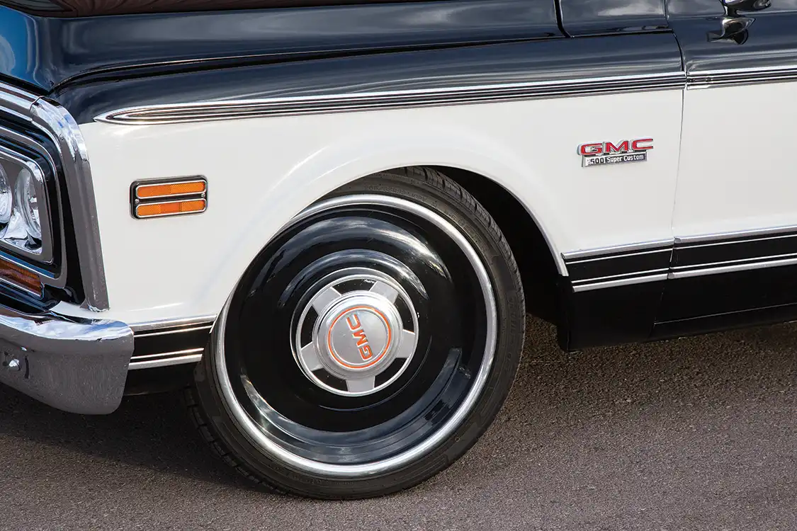 1972 GMC Crew Cab