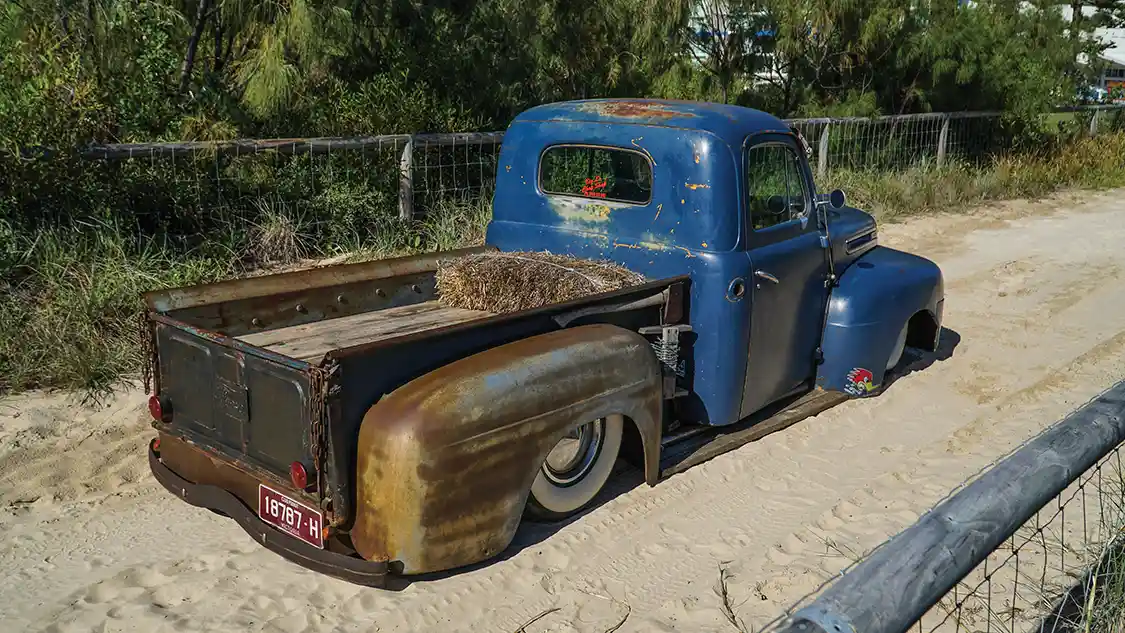 1948 Ford F1