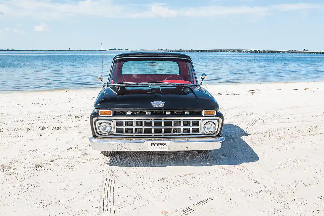 1965 Ford F-100