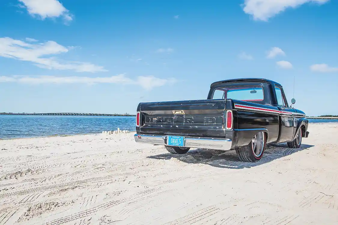 1965 Ford F-100