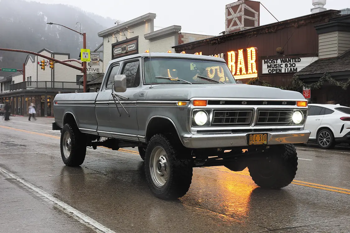 1977 Ford F-350 