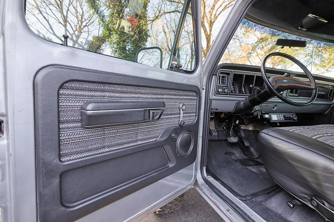 1977 Ford F-350 